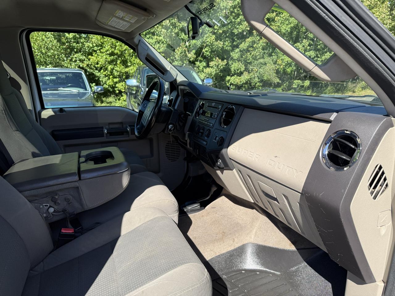 Ford Super Duty F-250 SRW  2010