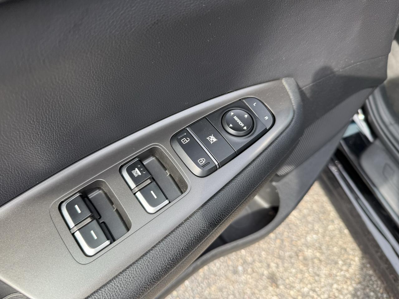 Kia Optima  2020