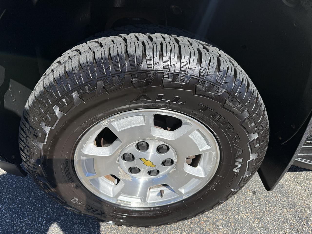 Chevrolet Tahoe  2013