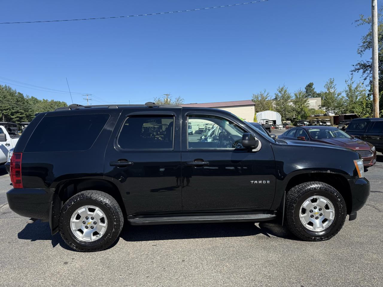 Chevrolet Tahoe  2013