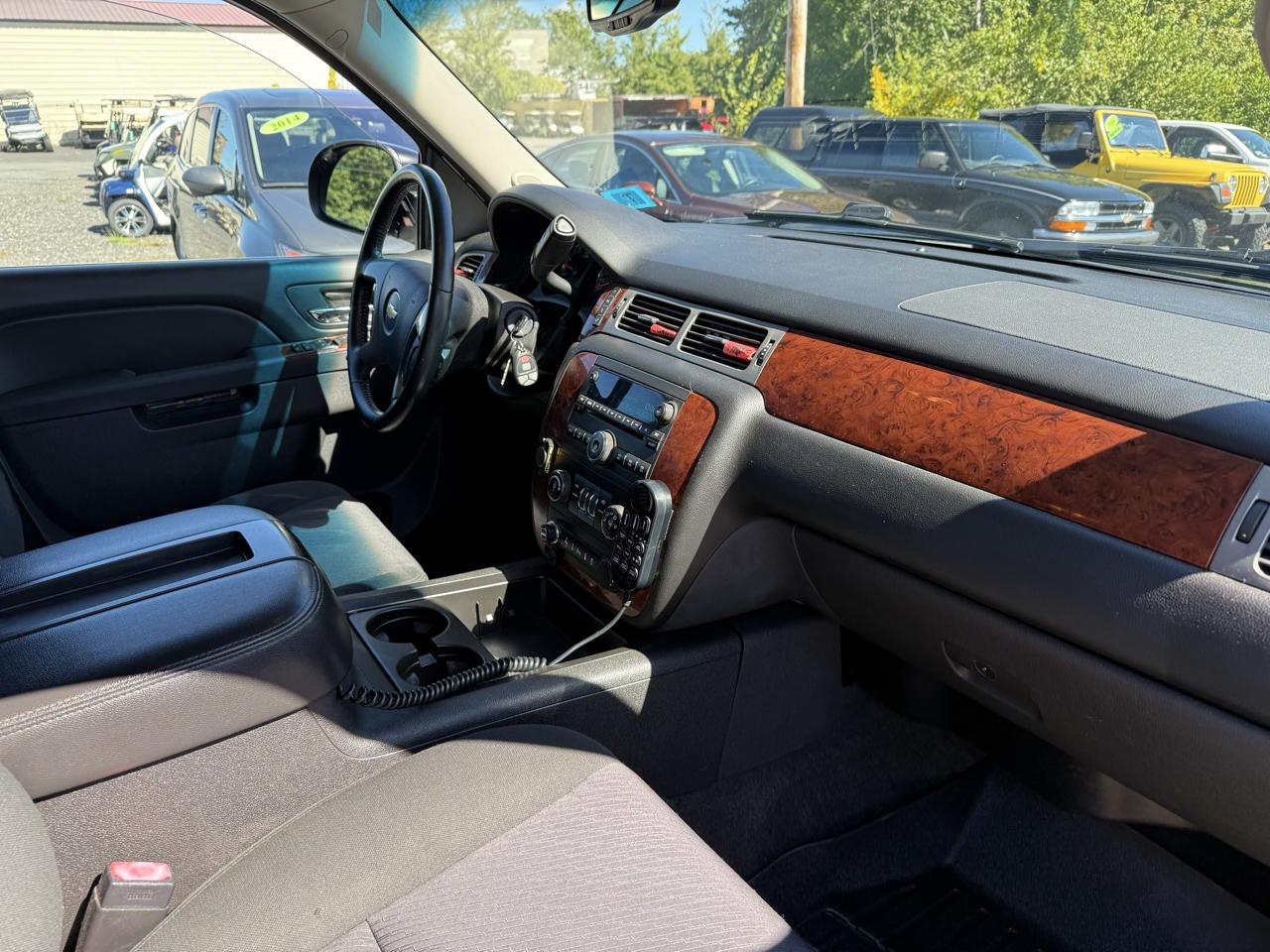 Chevrolet Tahoe  2013