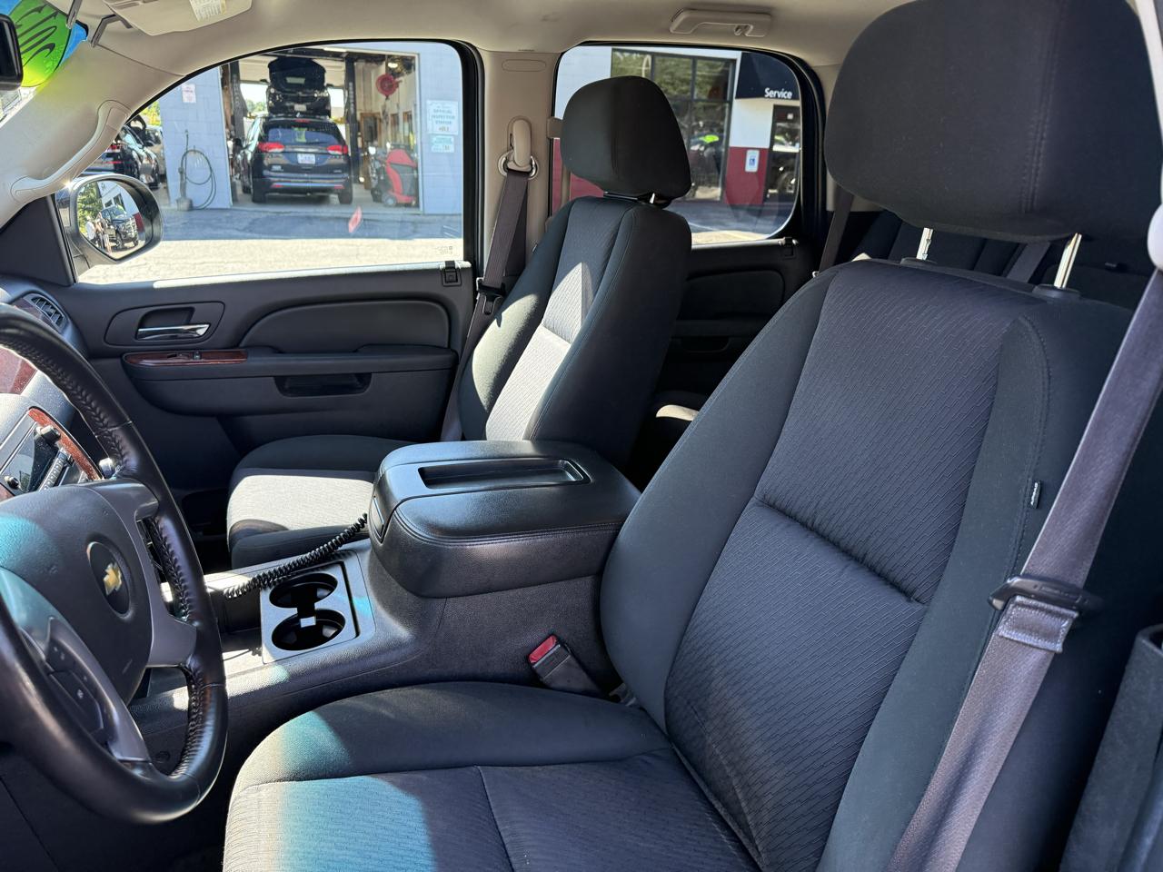 Chevrolet Tahoe  2013