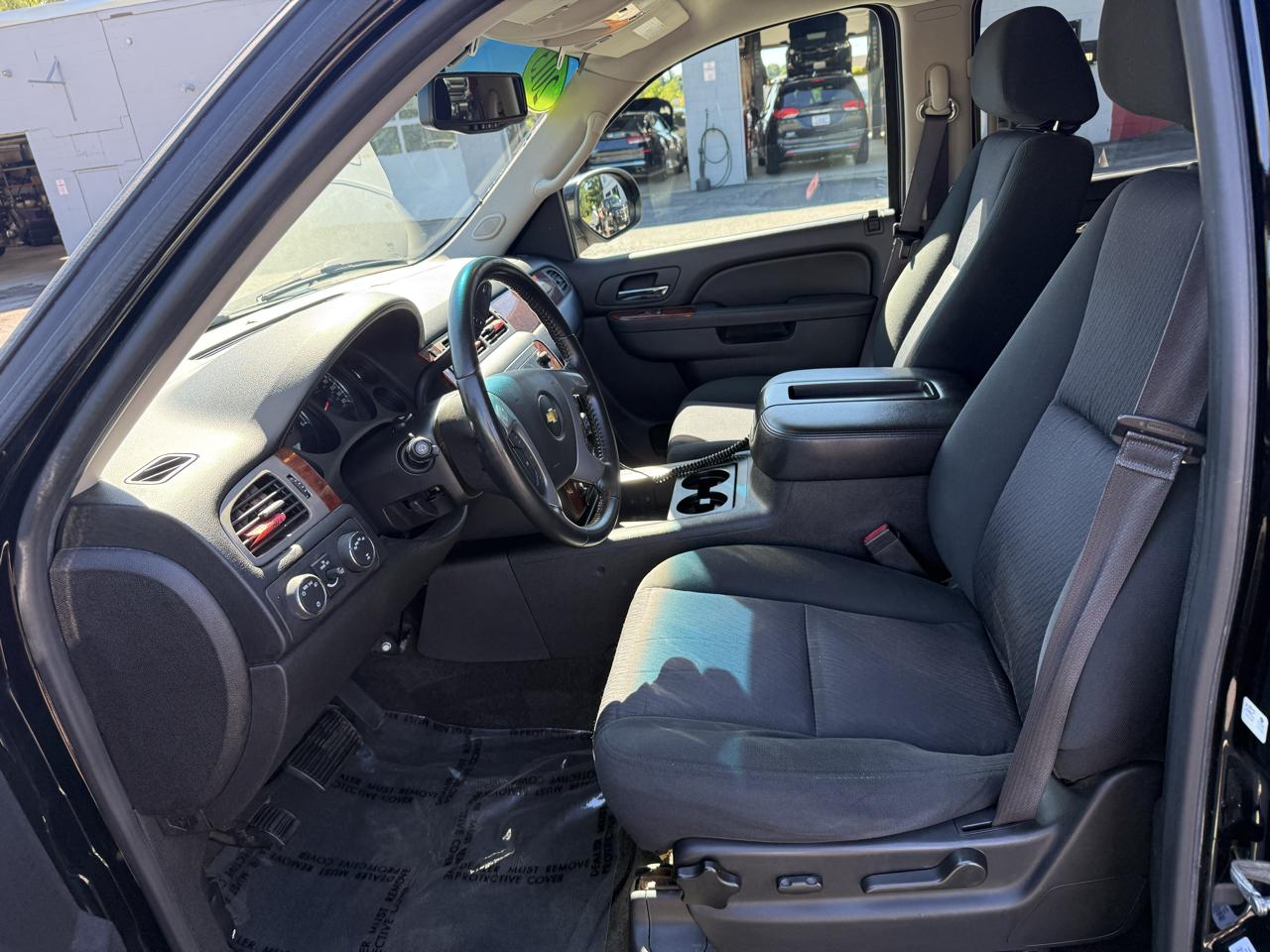 Chevrolet Tahoe  2013