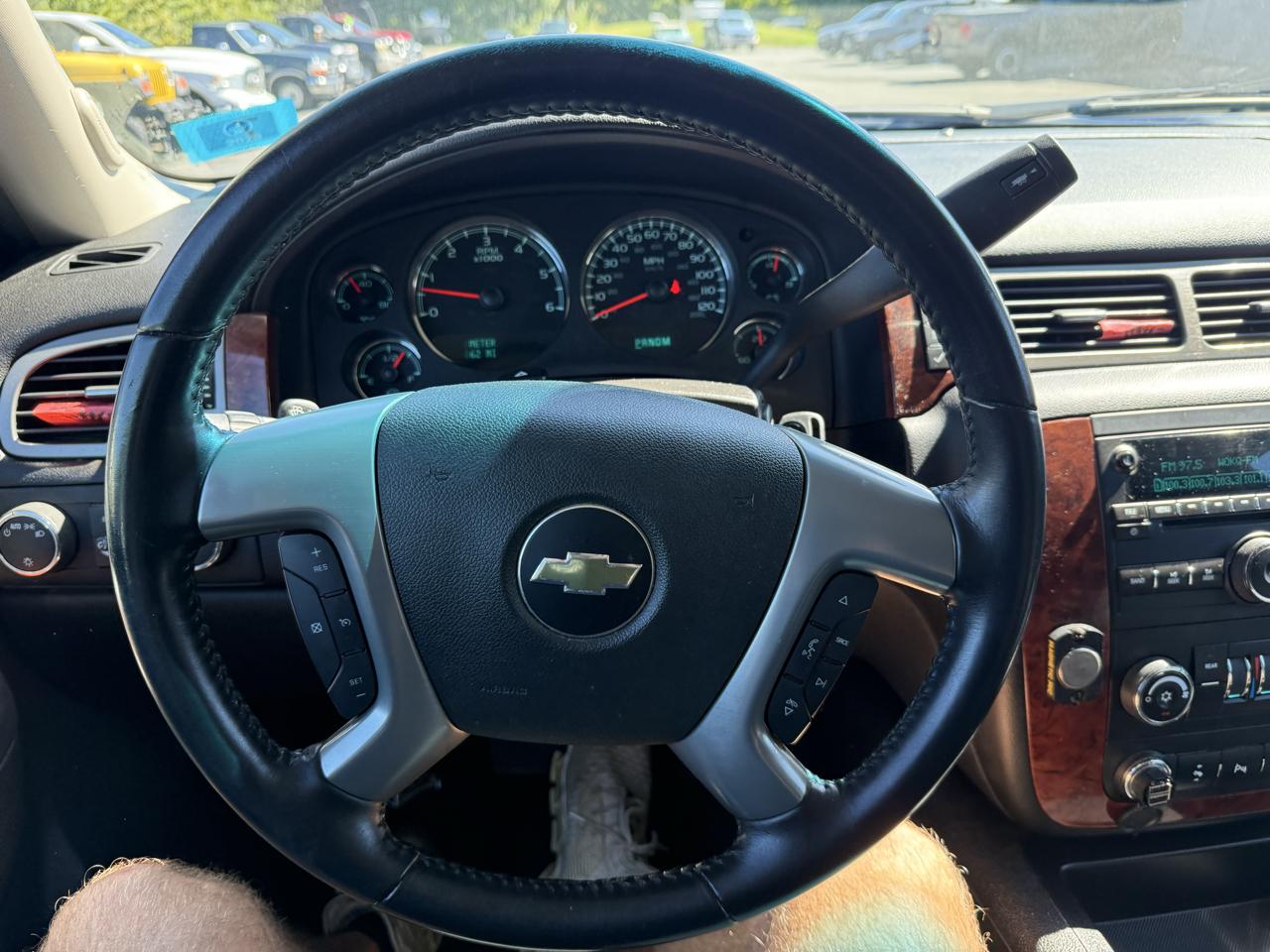 Chevrolet Tahoe  2013