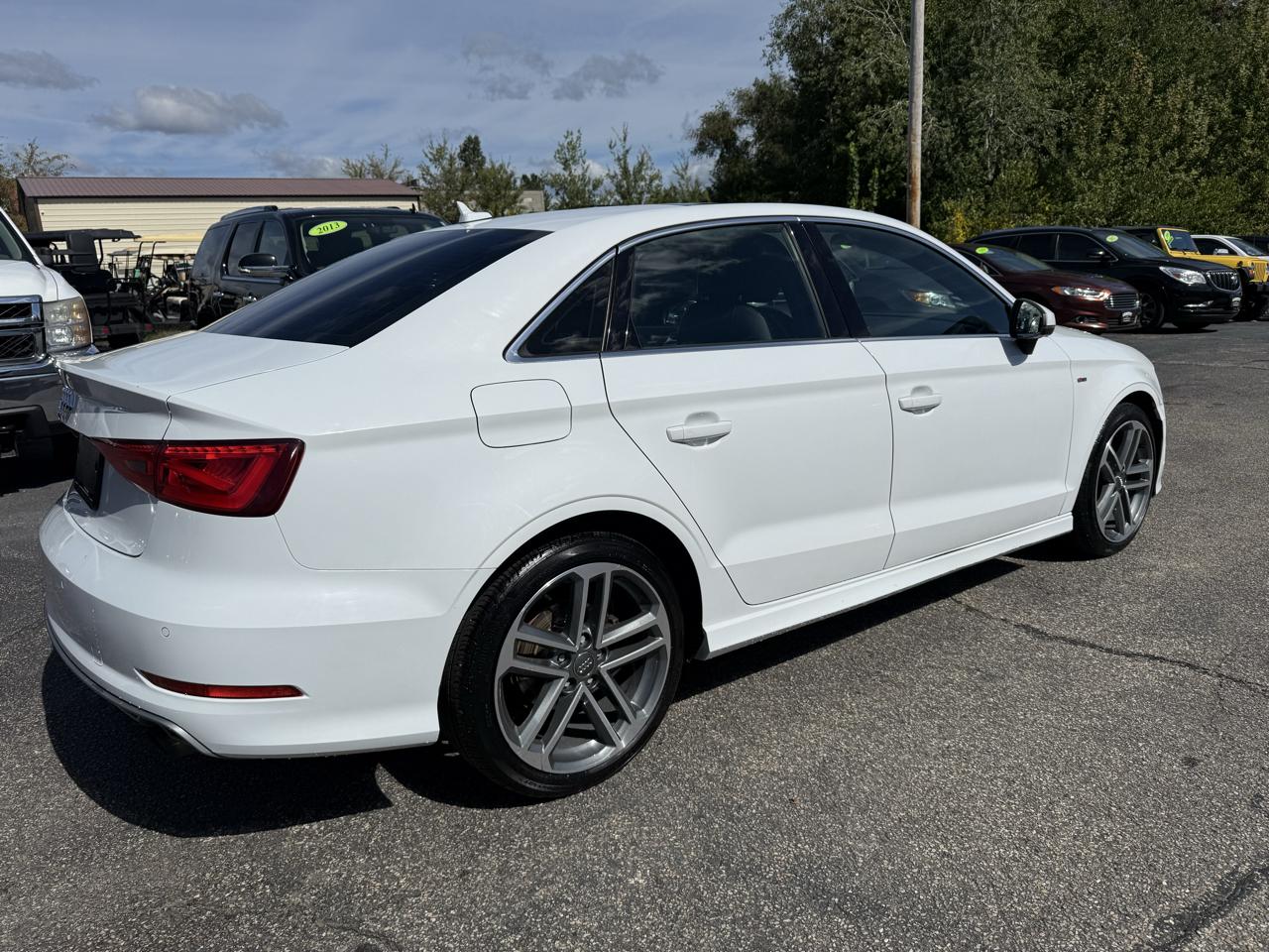 Audi A3 4dr Sdn quattro 2.0T Premium Plus 2016