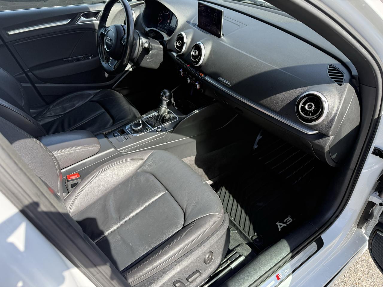 Audi A3 4dr Sdn quattro 2.0T Premium Plus 2016