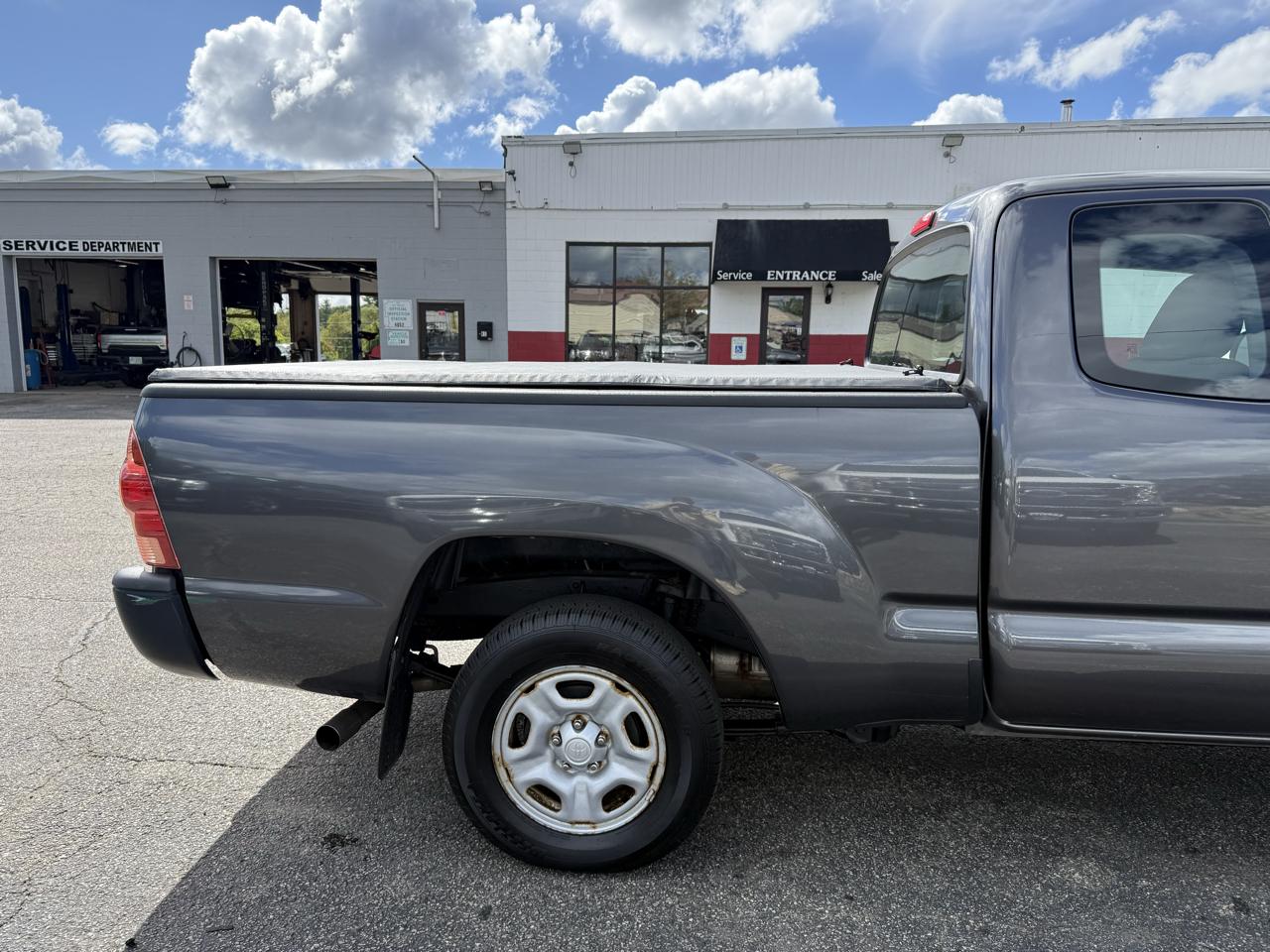 Toyota Tacoma  2015