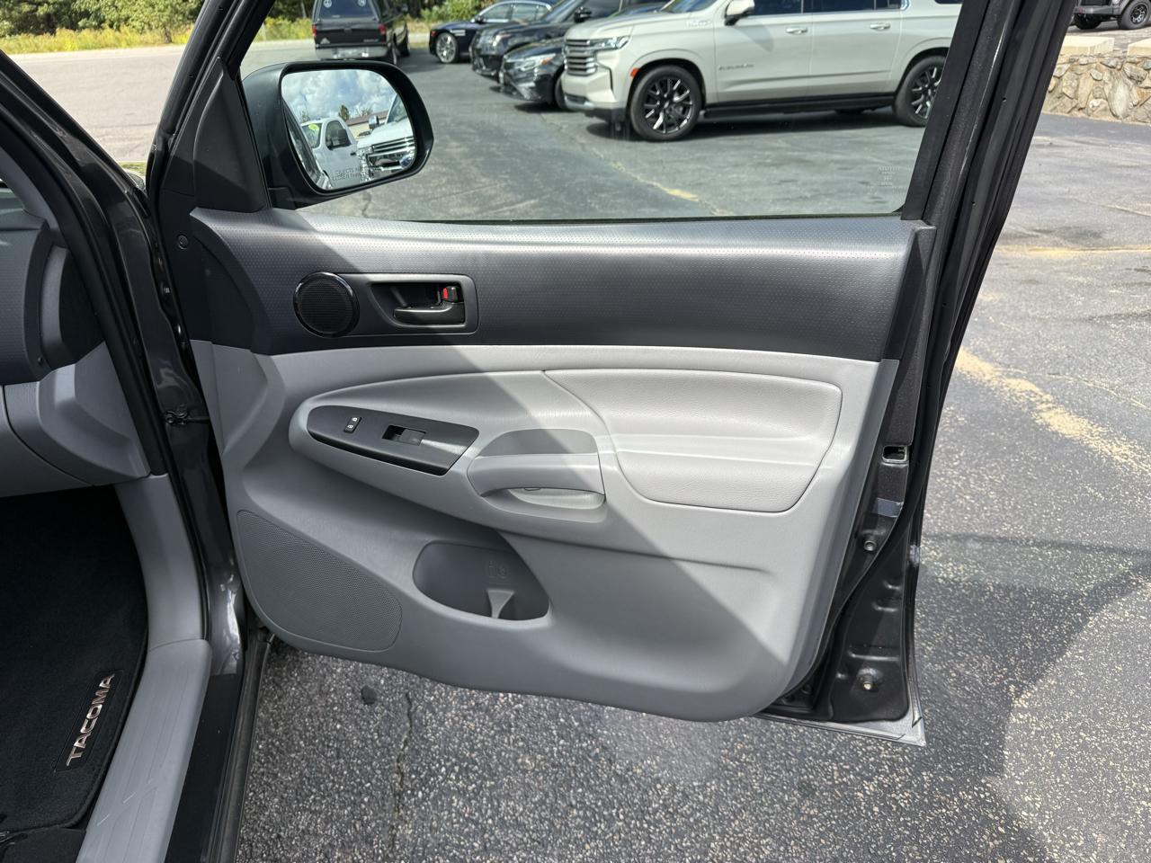 Toyota Tacoma  2015