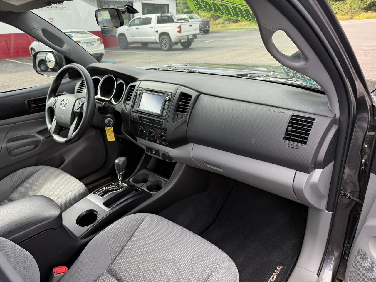 Toyota Tacoma  2015