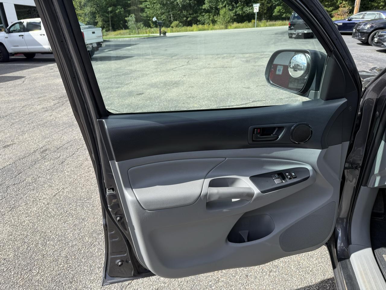 Toyota Tacoma  2015