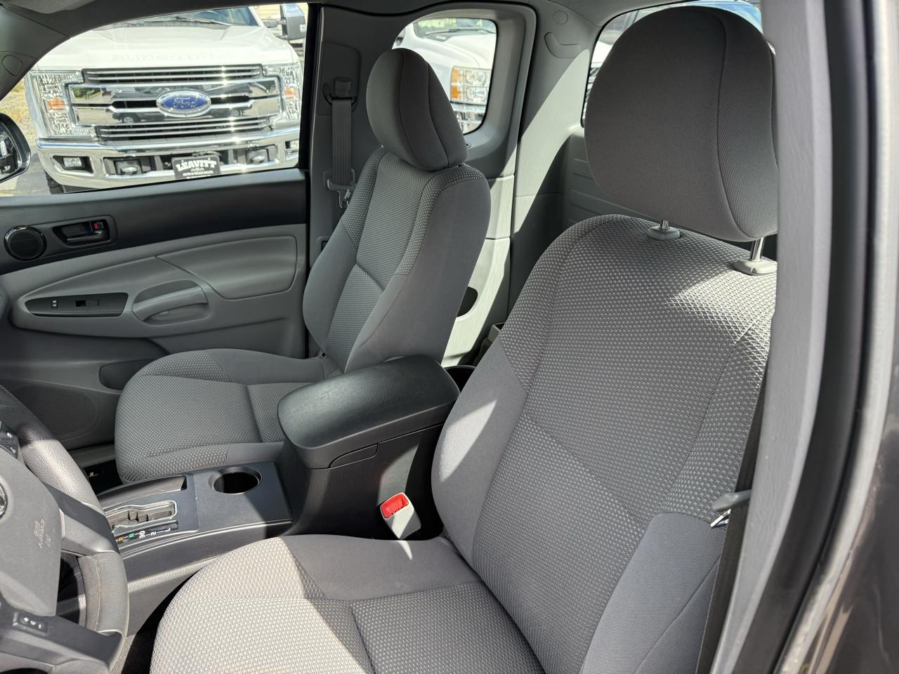 Toyota Tacoma  2015