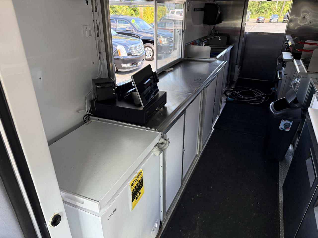 Ford Econoline Commercial Chassis  2006