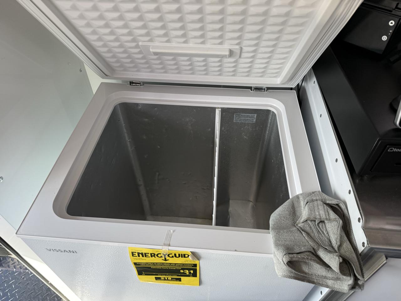 Ford Econoline Commercial Chassis  2006