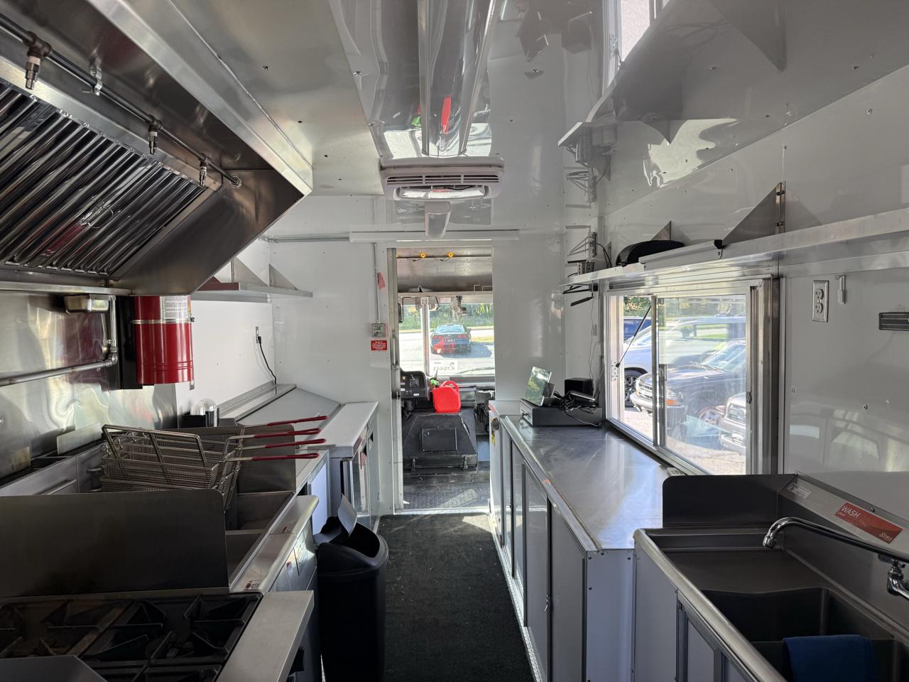 Ford Econoline Commercial Chassis  2006