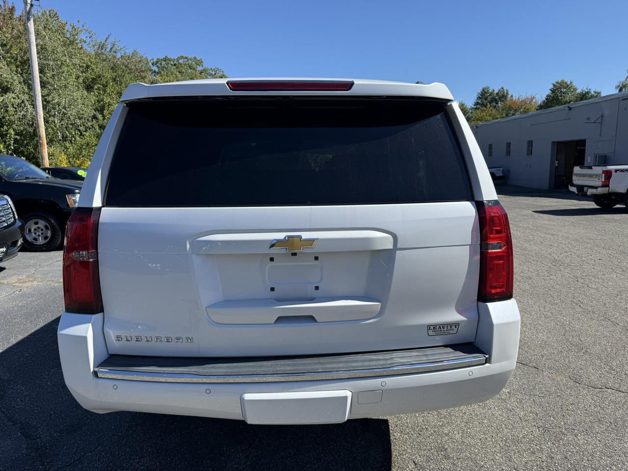 Chevrolet Suburban  2016