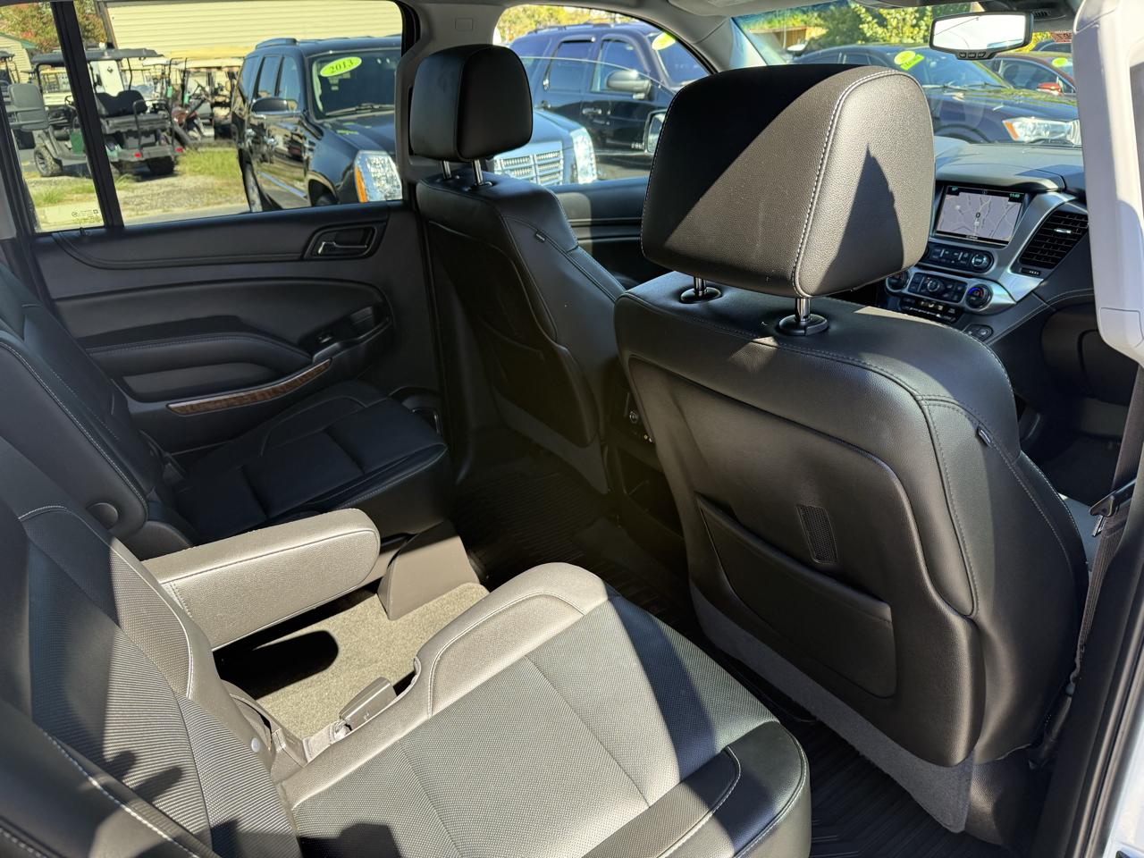 Chevrolet Suburban  2016