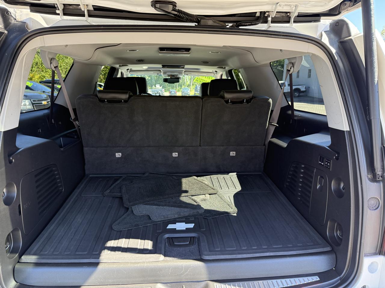 Chevrolet Suburban  2016