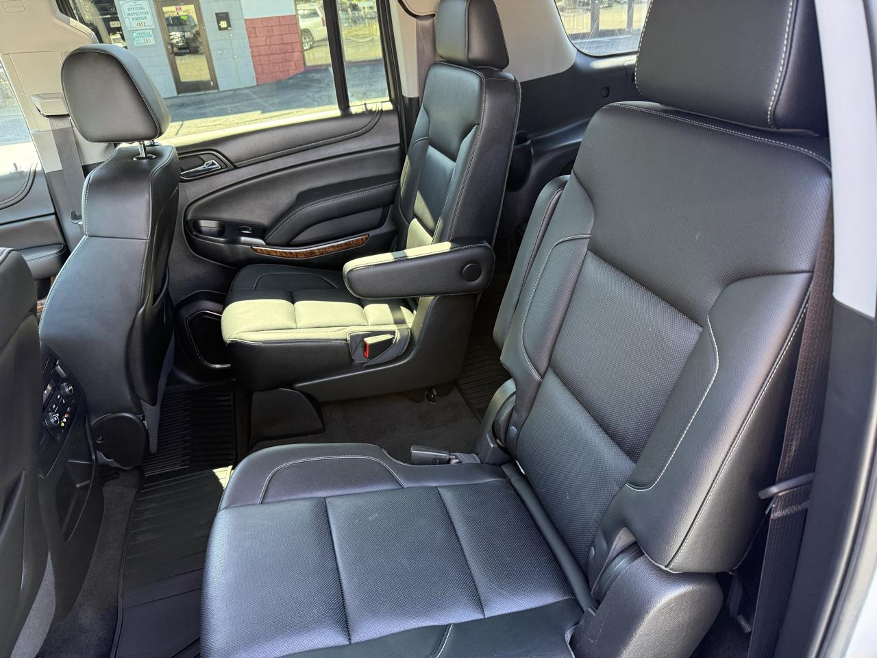 Chevrolet Suburban  2016