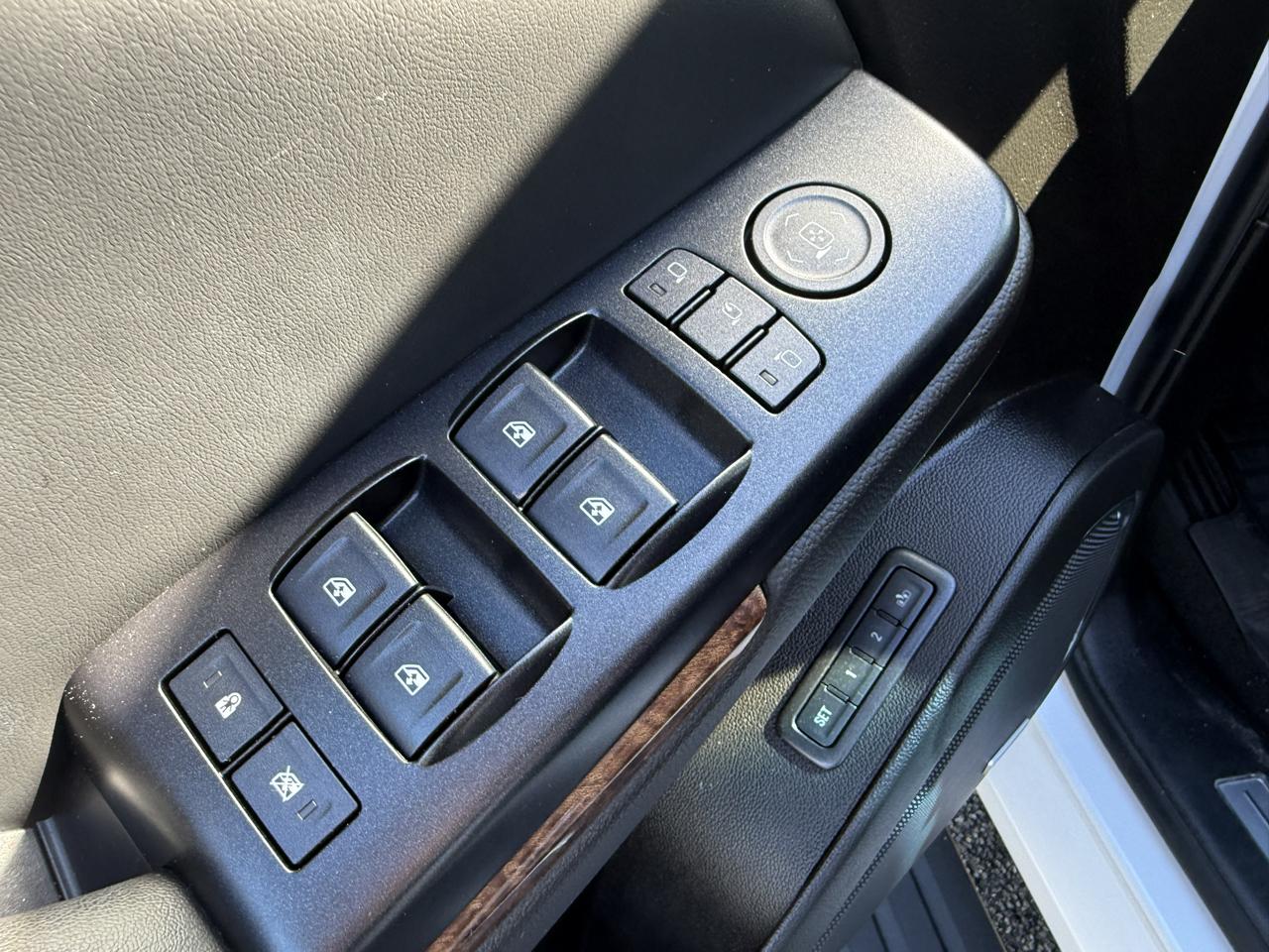 Chevrolet Suburban  2016