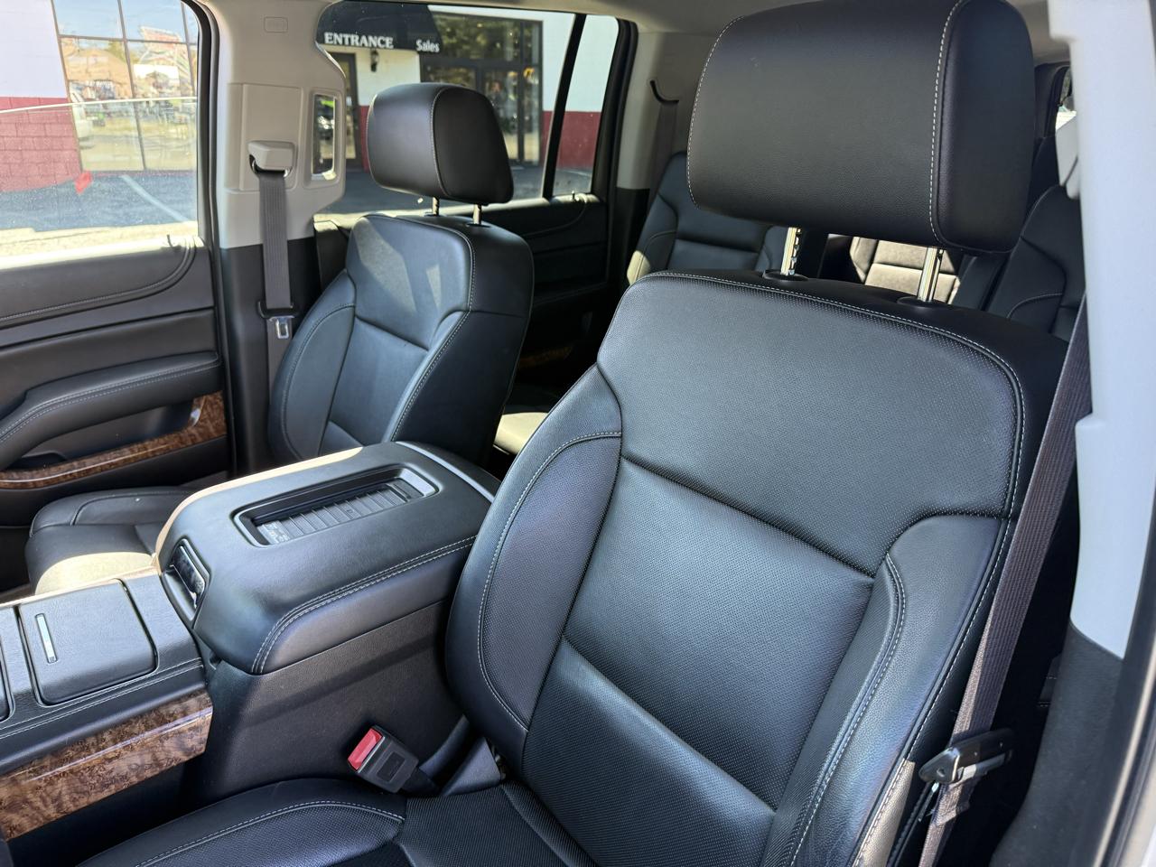 Chevrolet Suburban  2016