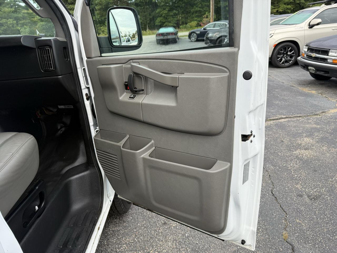 Chevrolet Express Commercial Cutaway  2017