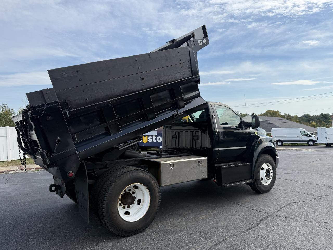 Ford F-650  2019