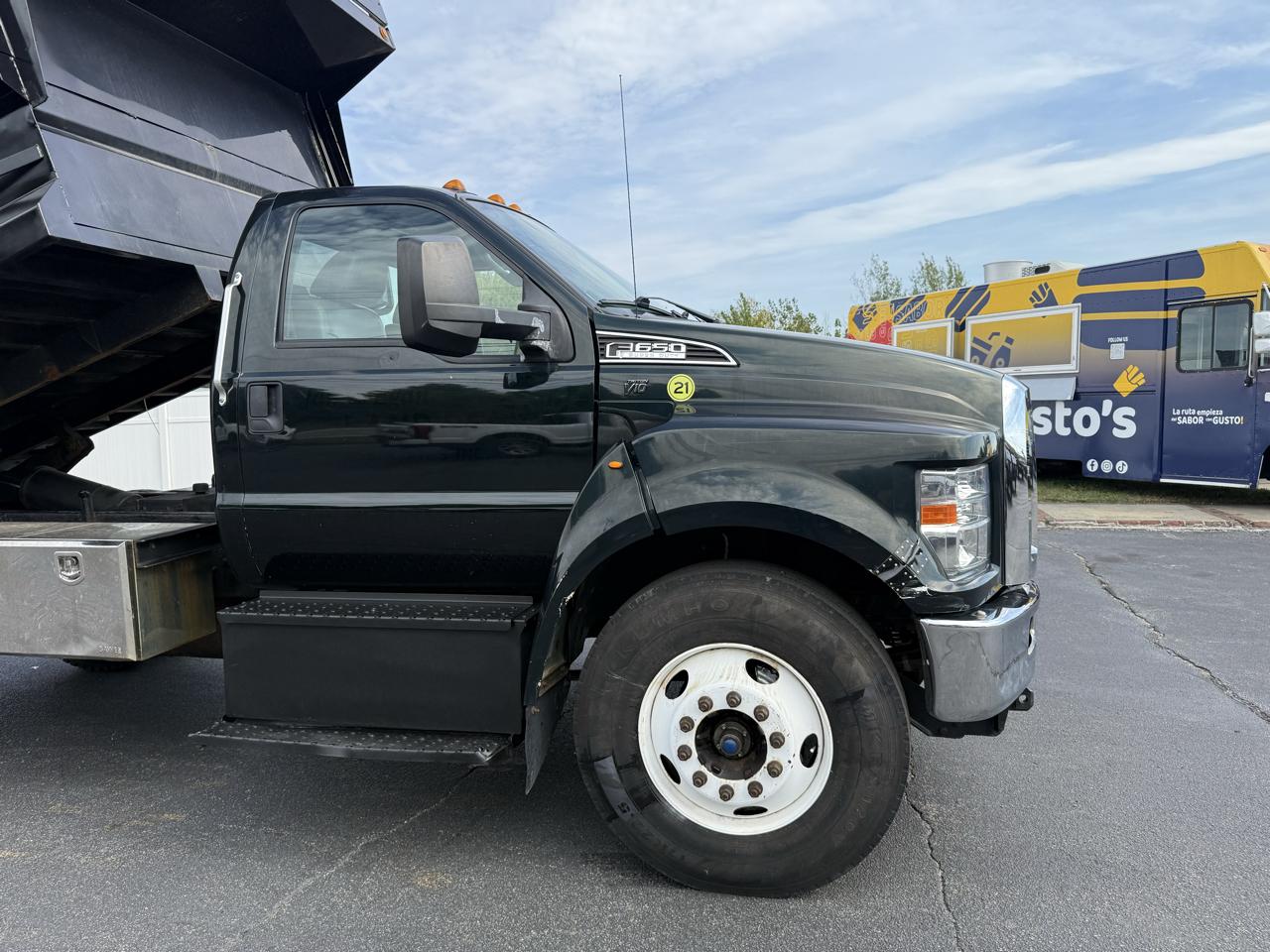 Ford F-650  2019