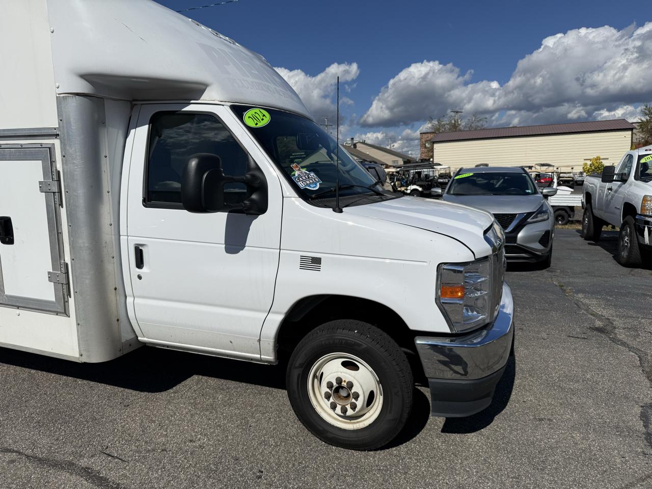 Ford E-Series Cutaway  2024