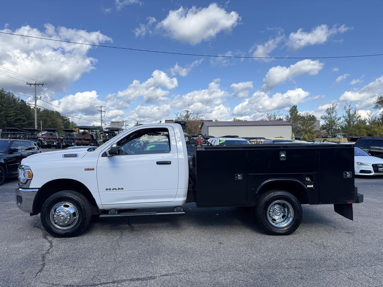 RAM 3500 Chassis Cab  2021