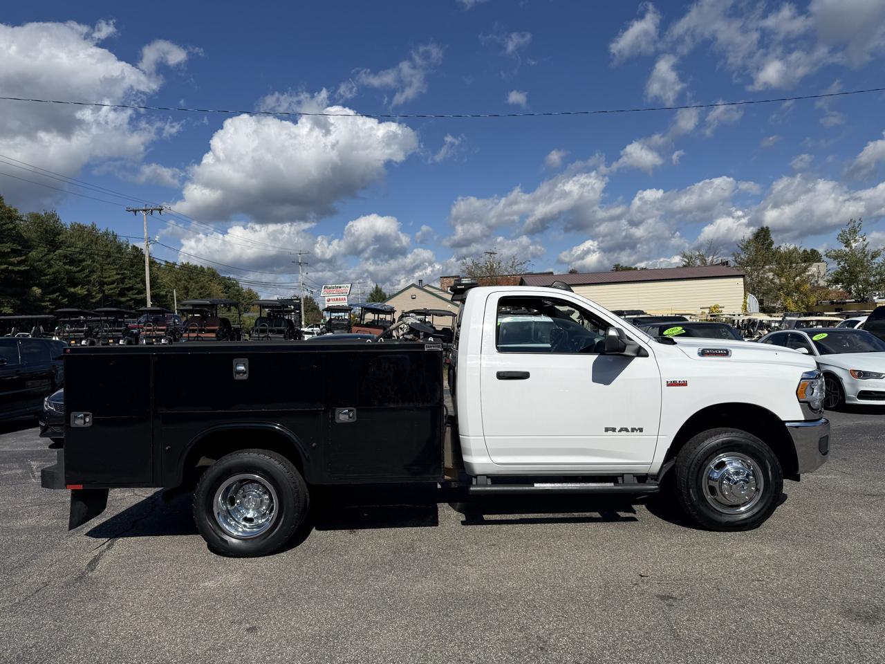 RAM 3500 Chassis Cab  2021