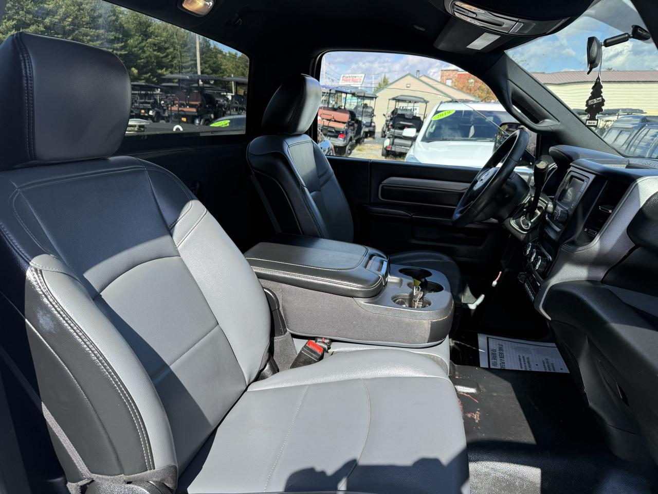 RAM 3500 Chassis Cab  2021