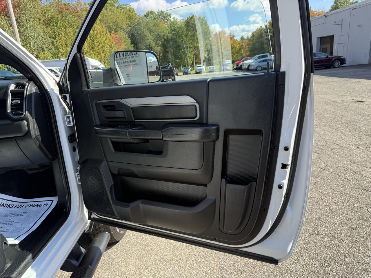 RAM 3500 Chassis Cab  2021