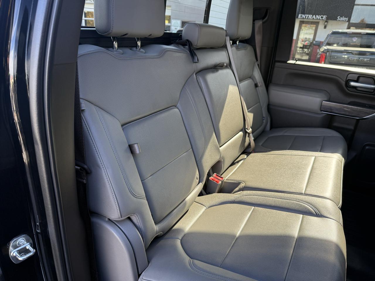 Chevrolet Silverado 2500HD  2021