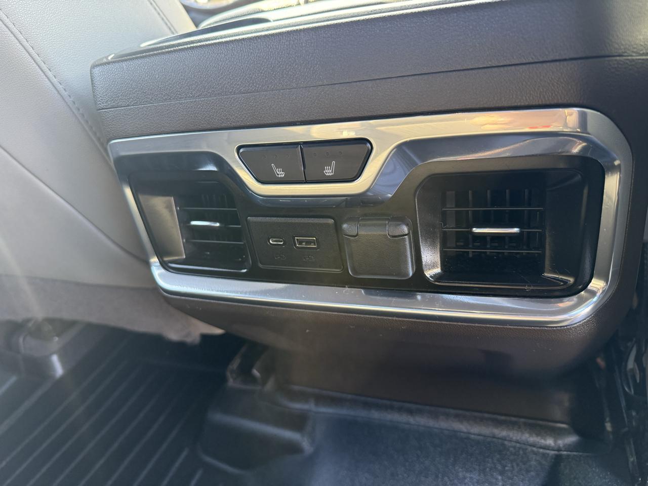 Chevrolet Silverado 2500HD  2021