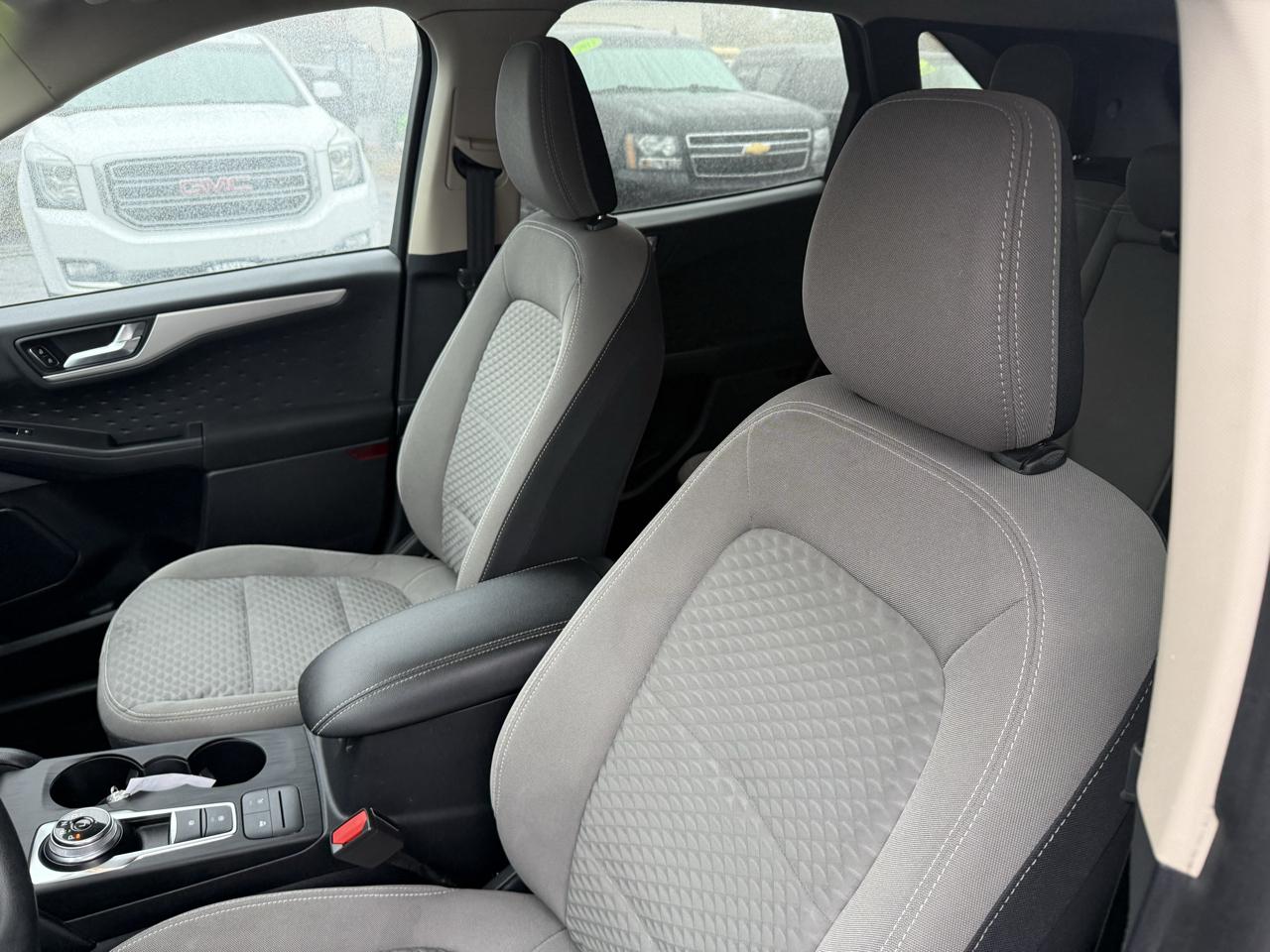 Ford Escape  2020
