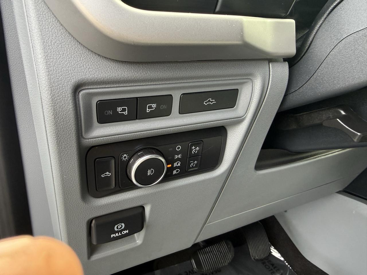 Ford F-150  2022