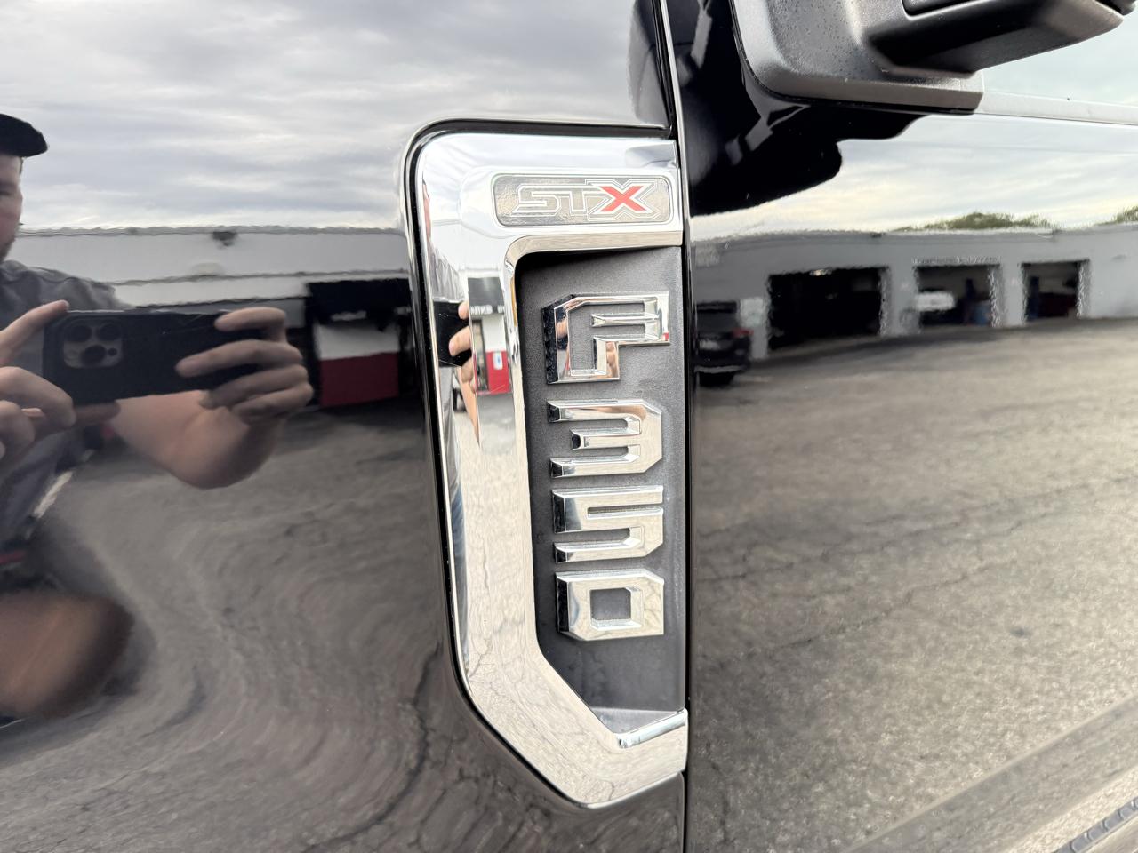 Ford Super Duty F-350 SRW  2017