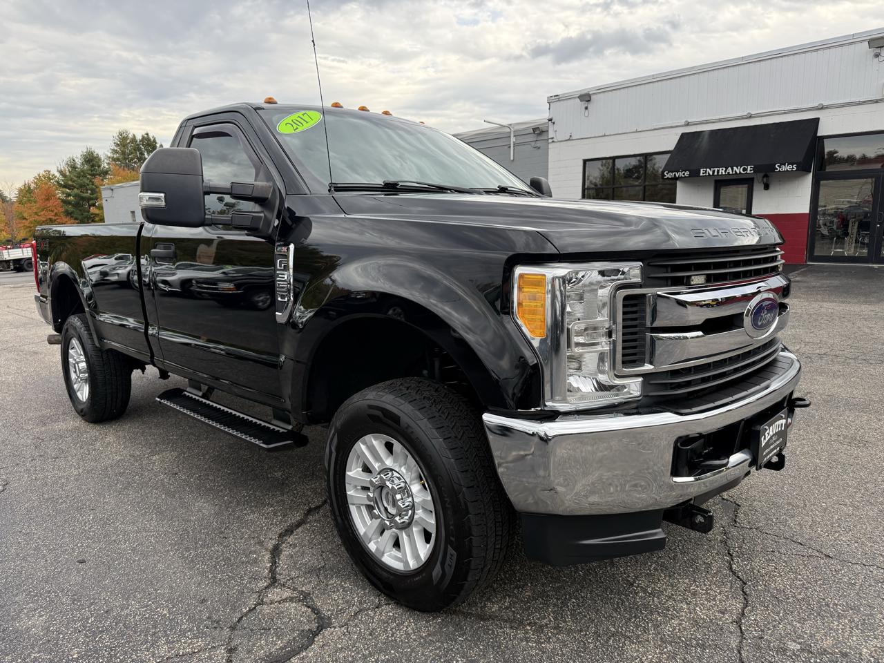 Ford Super Duty F-350 SRW  2017