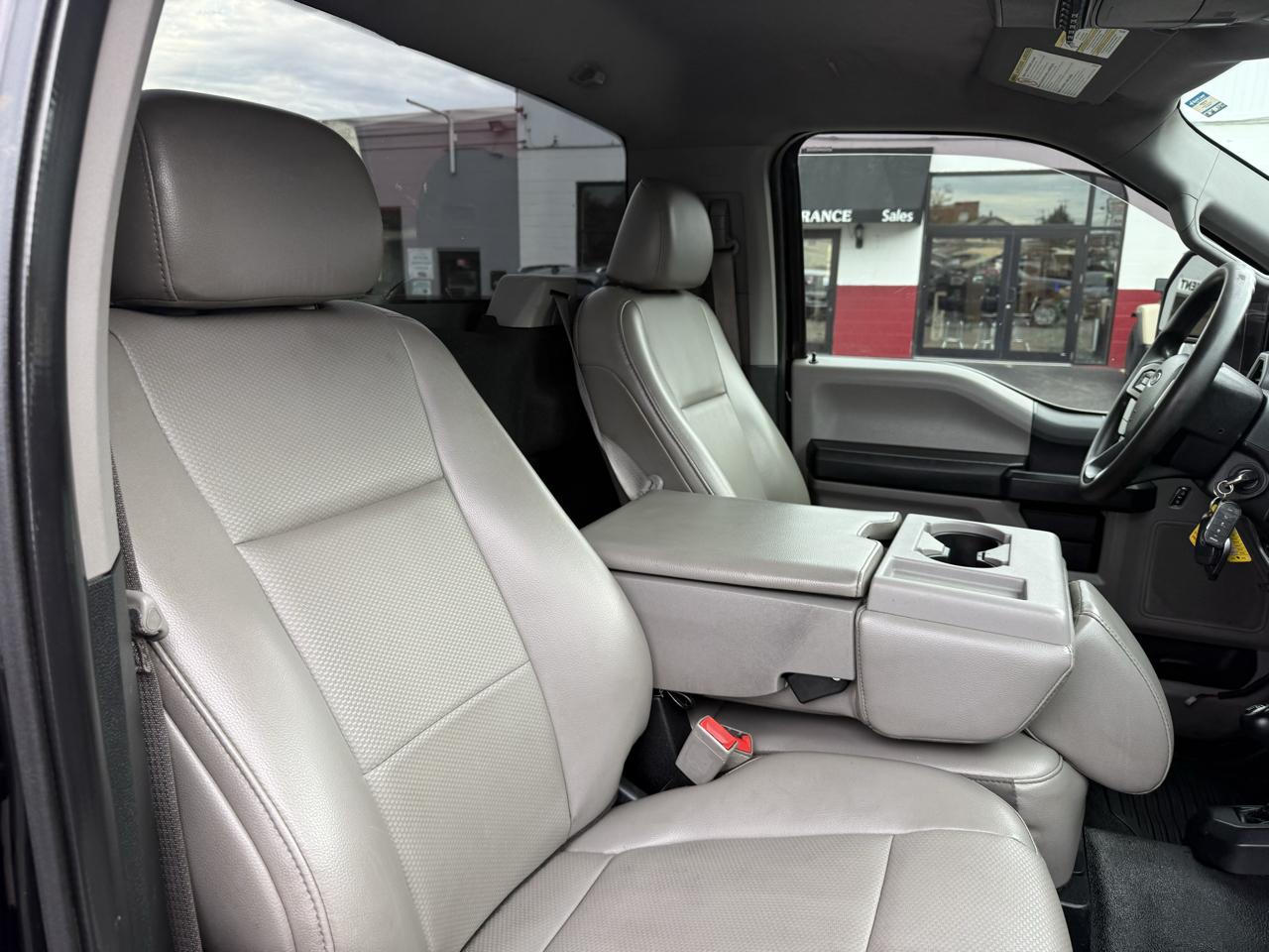 Ford Super Duty F-350 SRW  2017