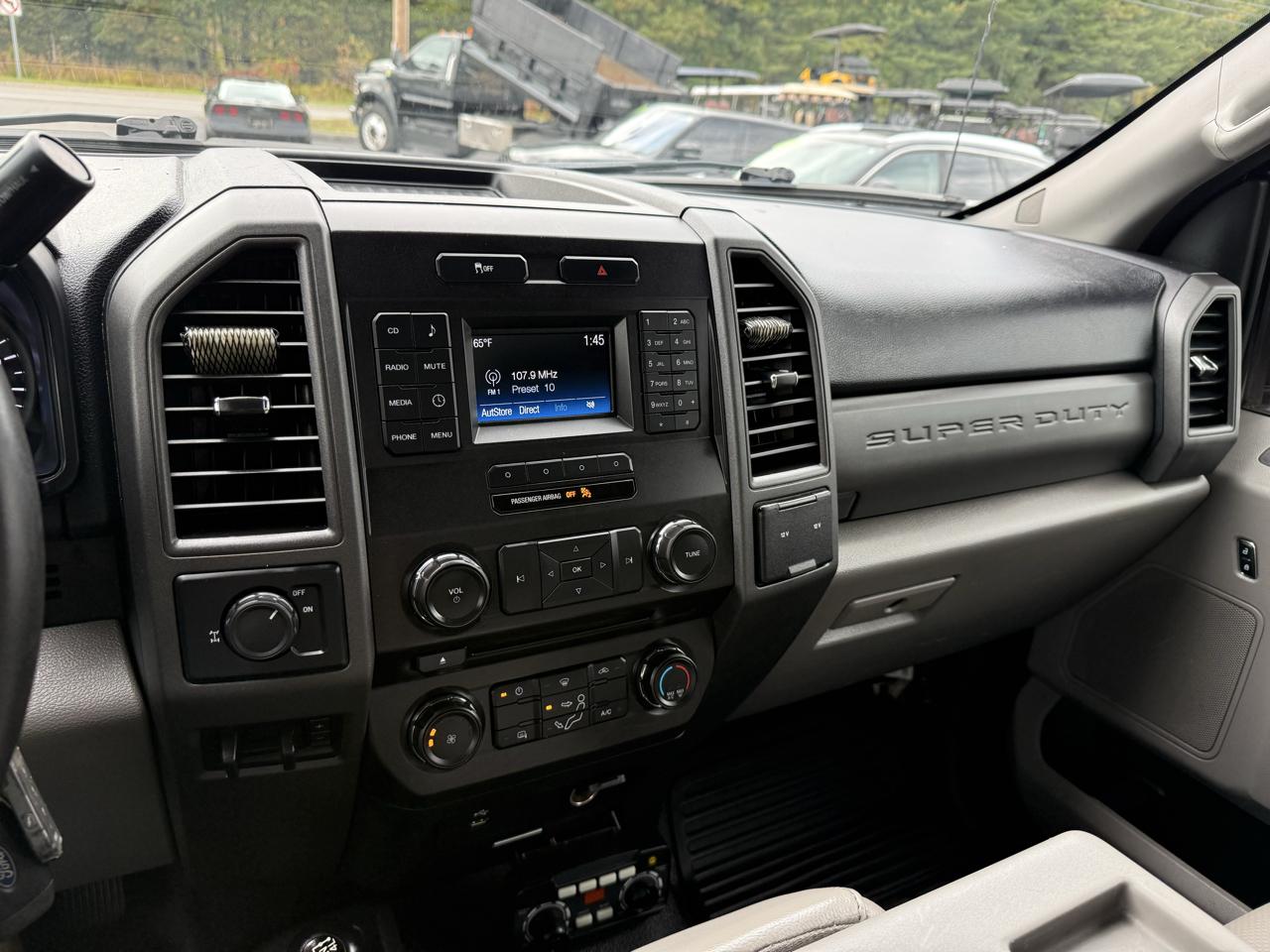 Ford Super Duty F-350 SRW  2017