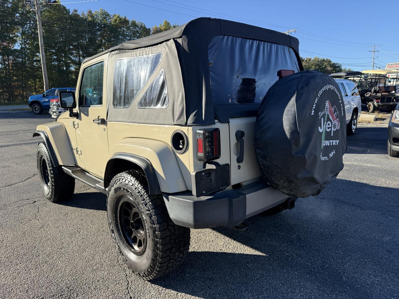 Jeep Wrangler  2011