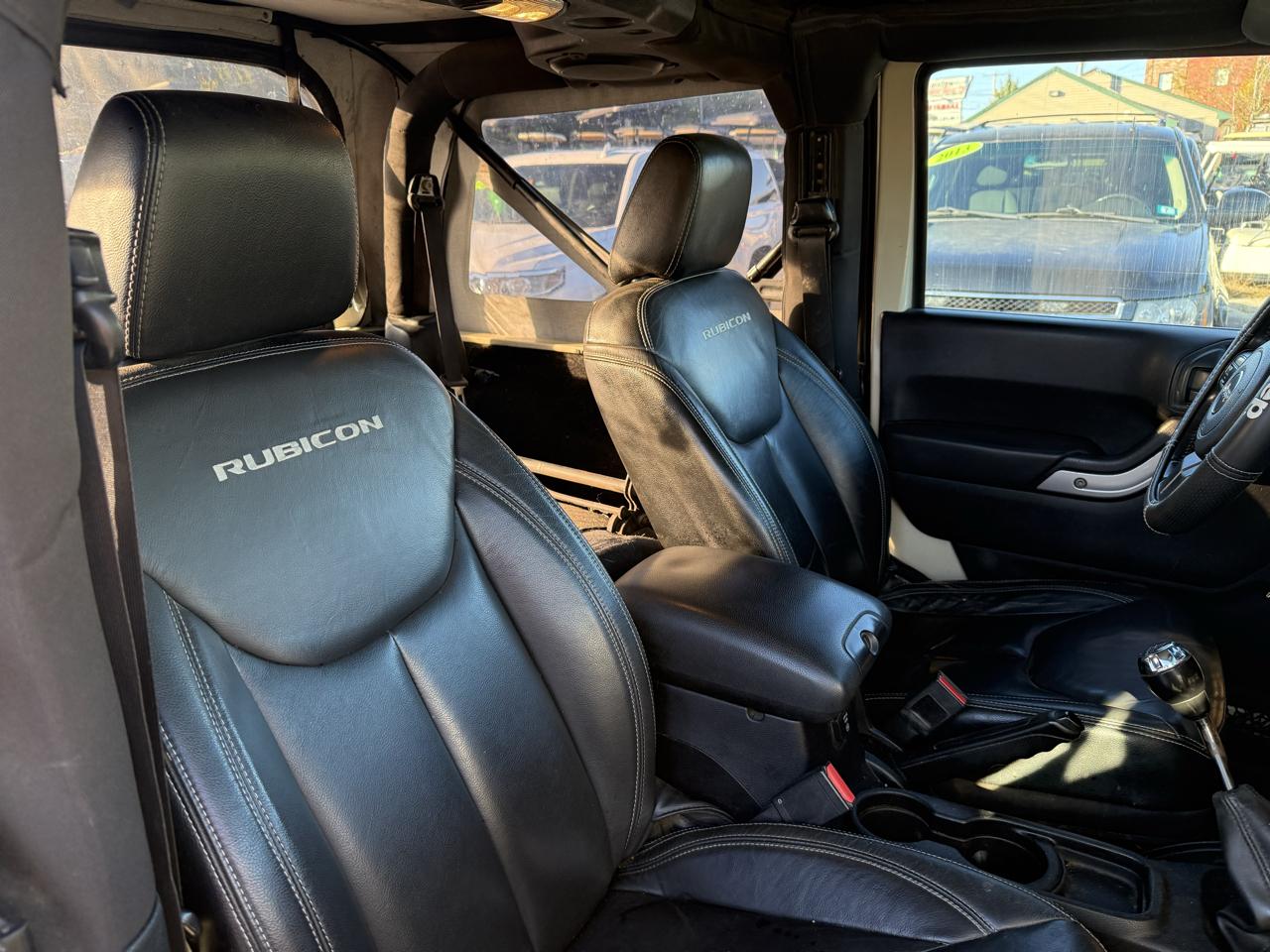 Jeep Wrangler  2011