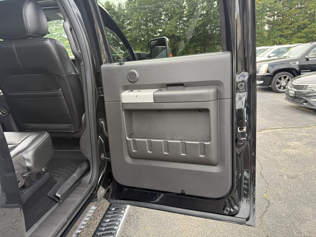 Ford Super Duty F-350 SRW  2014