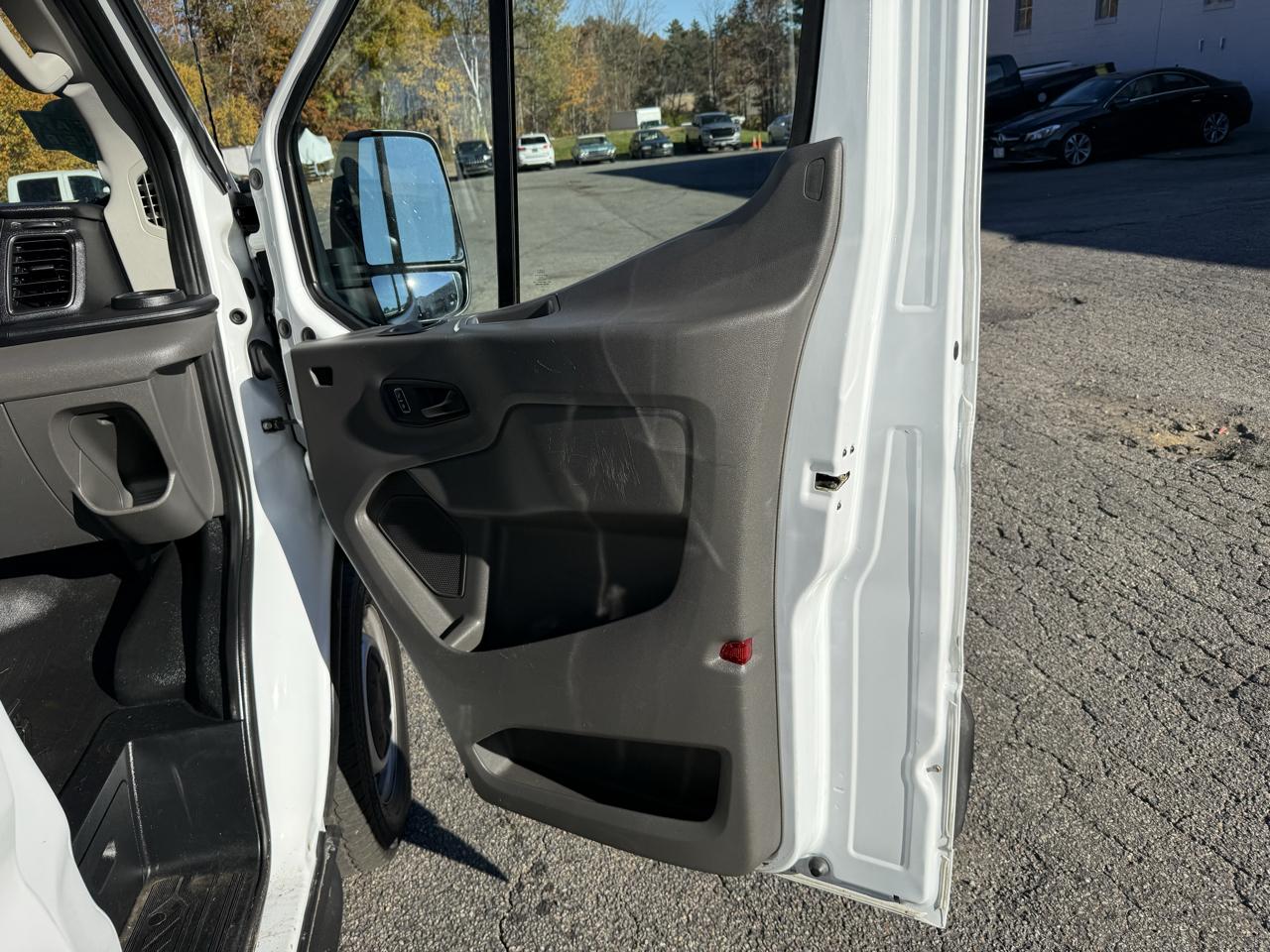 Ford Transit Cargo Van  2022