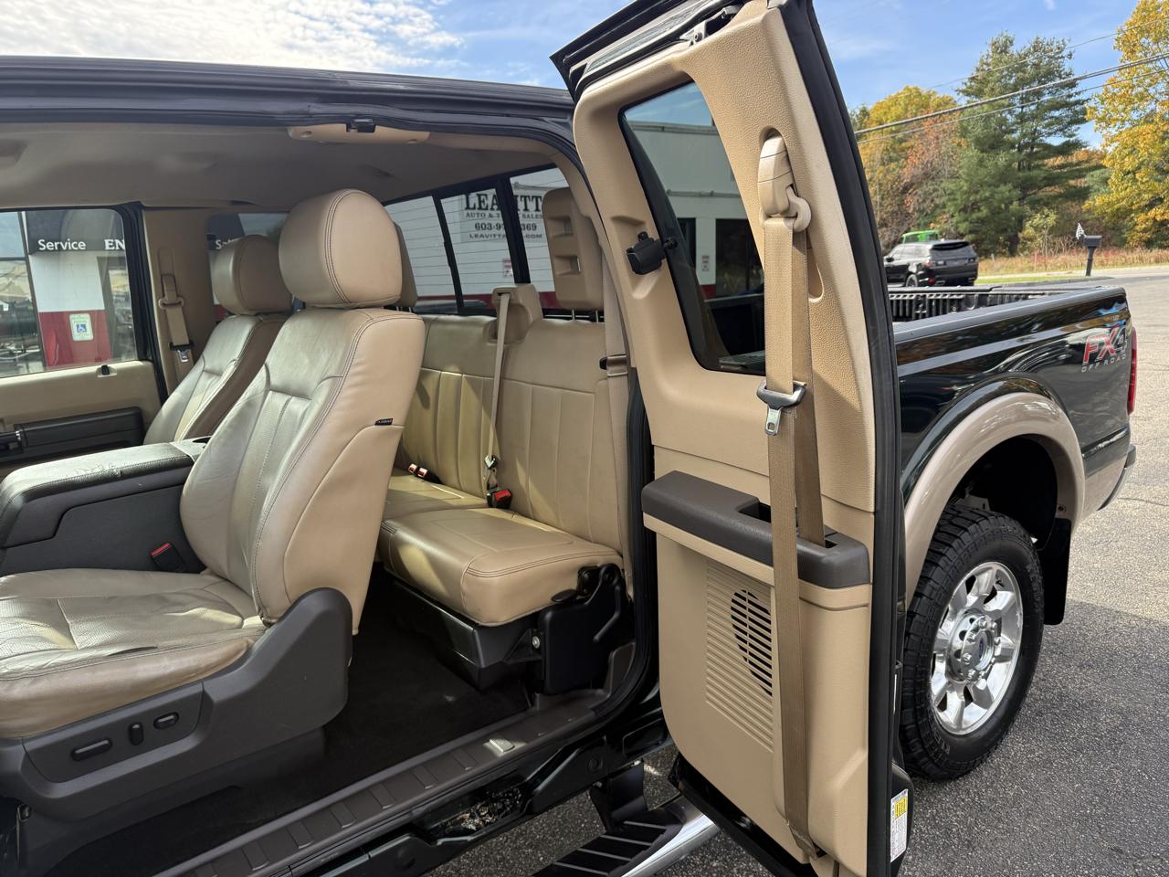 Ford Super Duty F-350 SRW  2014