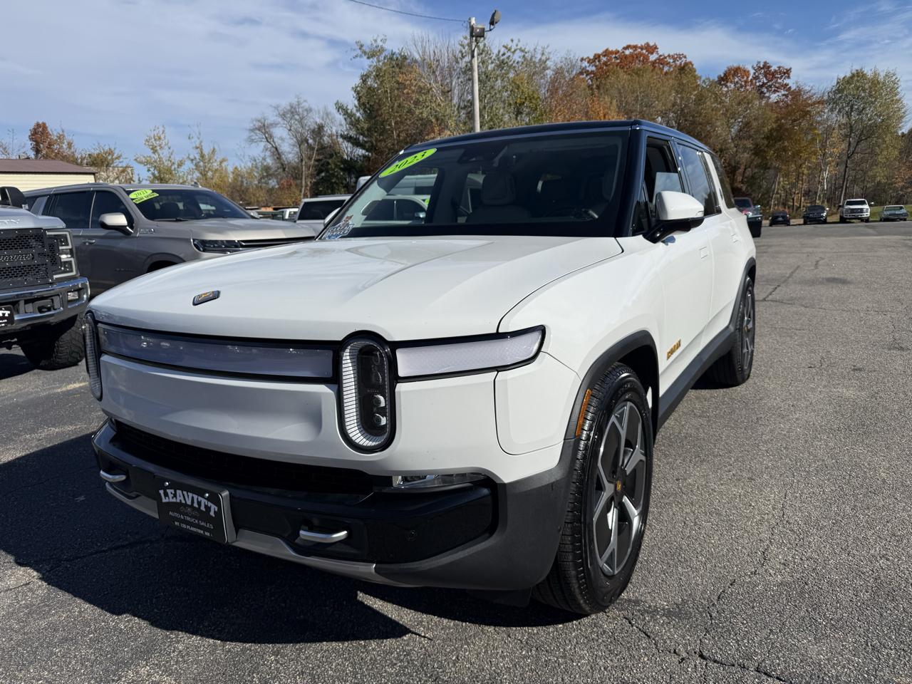 Rivian R1S Adventure Quad-Motor Large Pack 2023