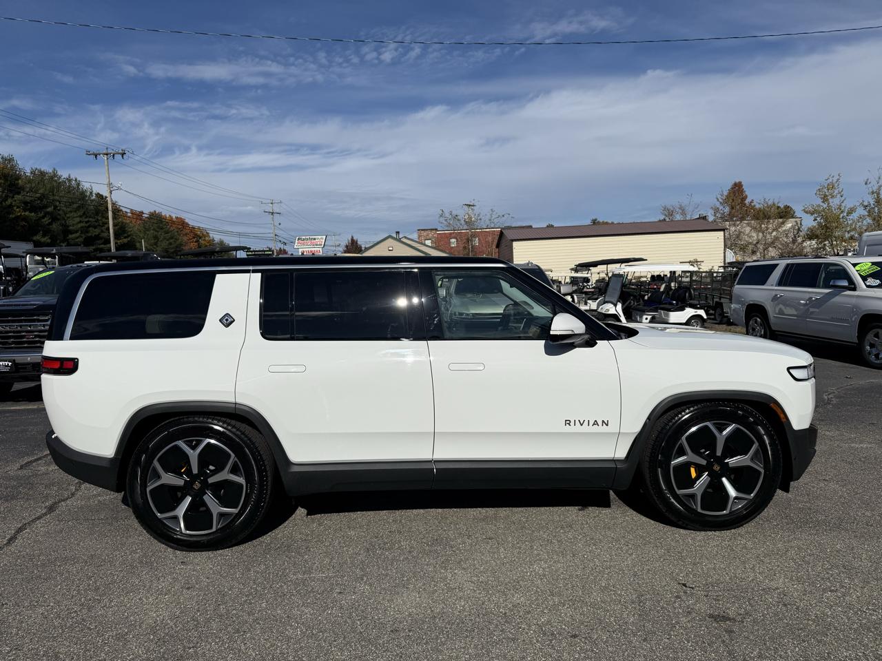 Rivian R1S Adventure Quad-Motor Large Pack 2023