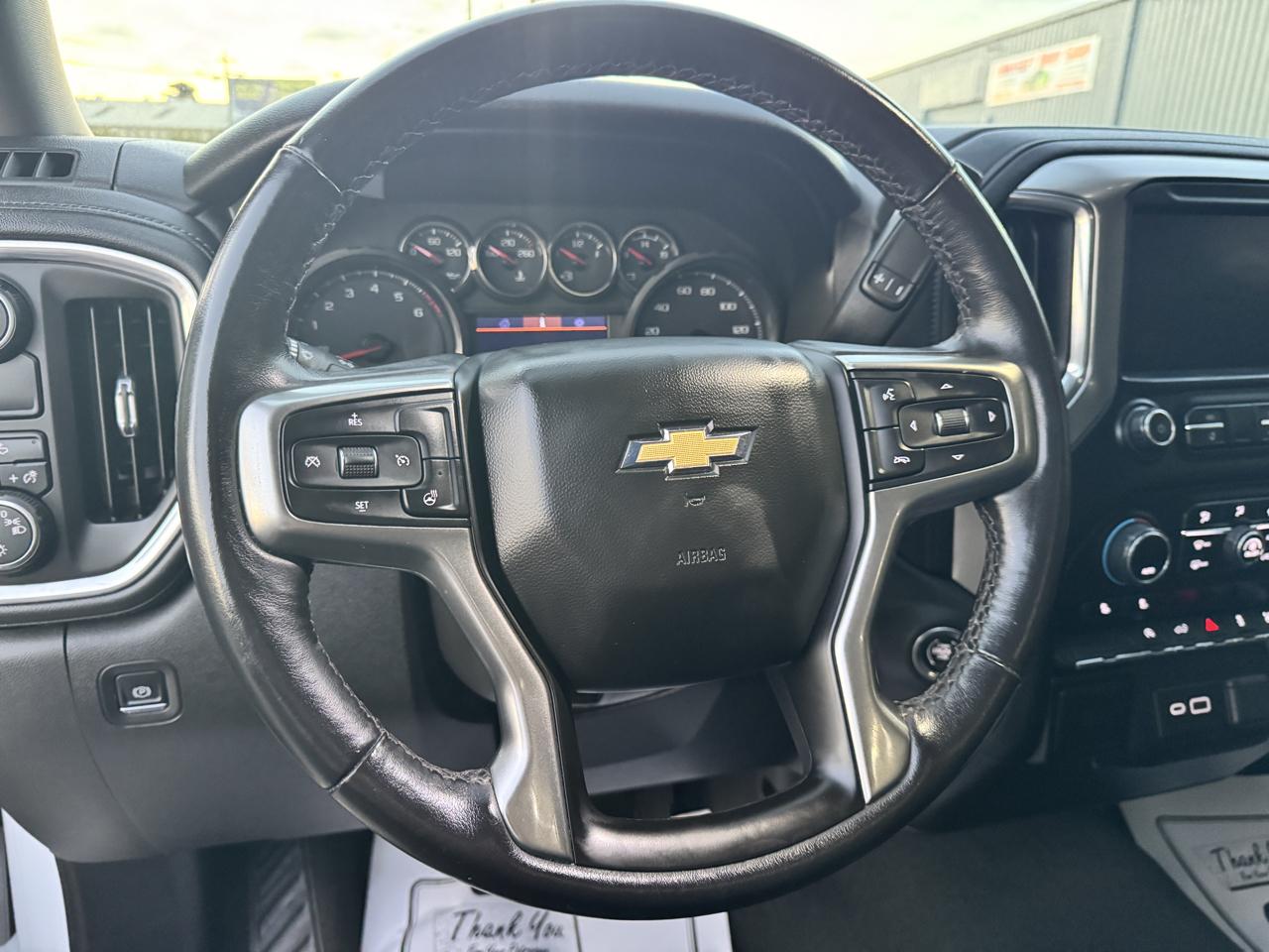 Chevrolet Silverado 1500 2WD Crew Cab 147" LT 2021