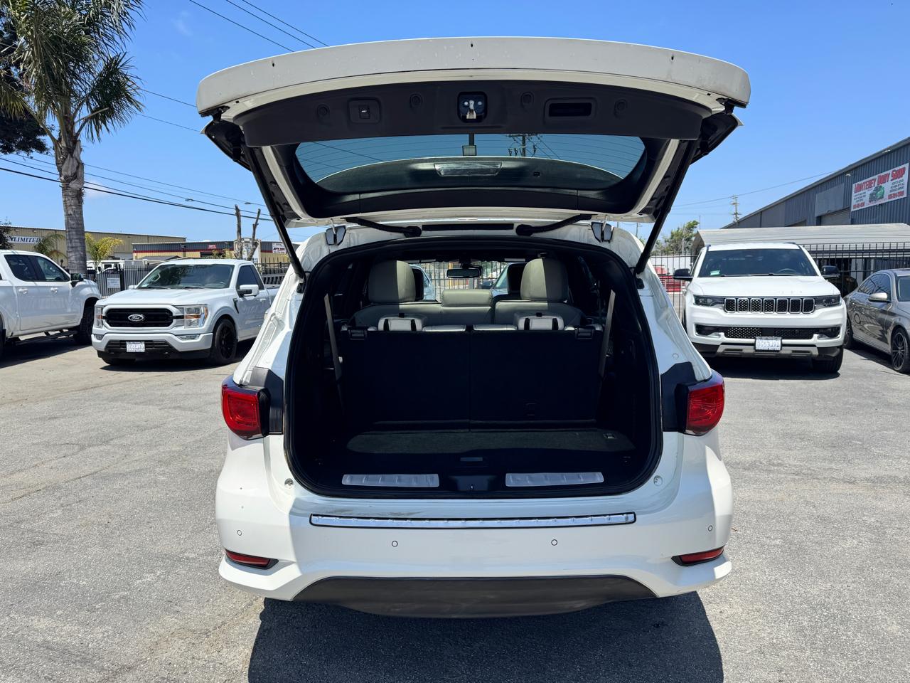 Infiniti QX60 2019.5 LUXE AWD 2019