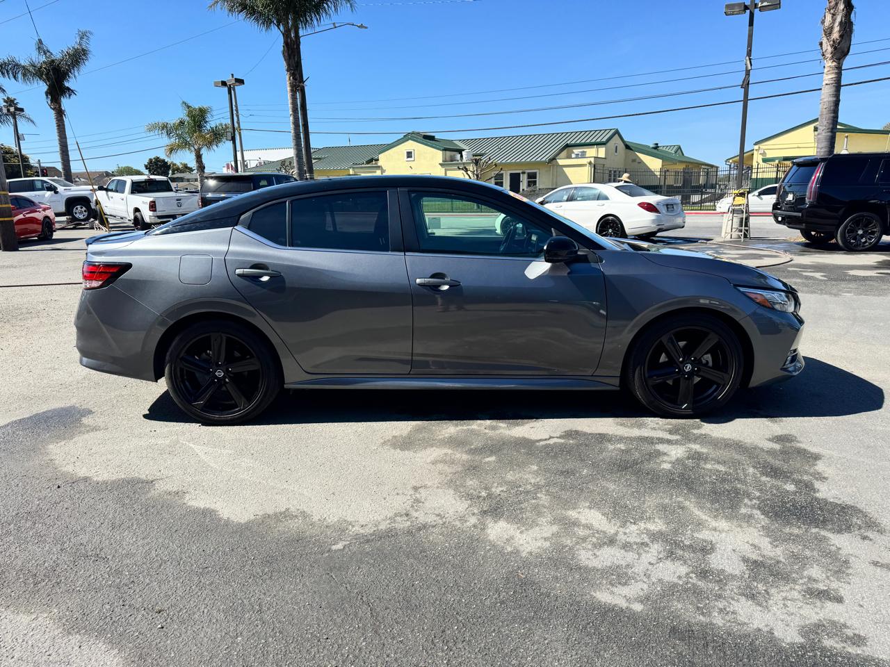 Nissan Sentra SR CVT 2023